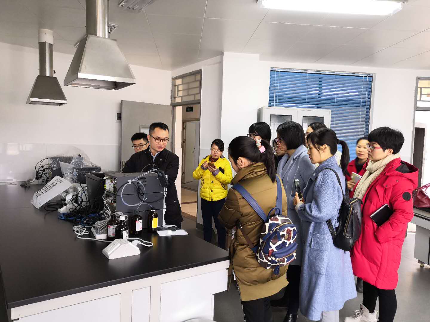 慶祝惠州衛生職業(yè)技術(shù)學(xué)院技術(shù)交流會(huì )成功舉辦